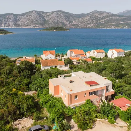 Slavka Appartement Račišće